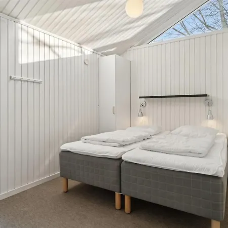 Etel - 600m From The Sea By Interhome 펜션