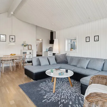 Etel - 600m From The Sea By Interhome Casa de Férias